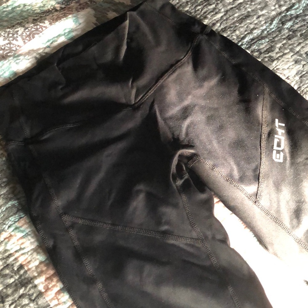 Never worn ECHT leggings Large